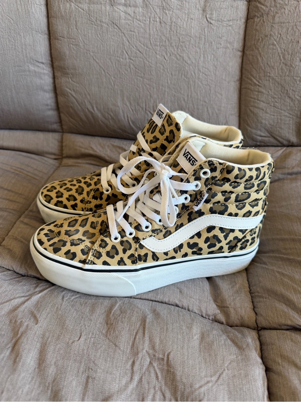 Vans Women Filmore Hi Platform Leopard Print Shoes - Picture 3 of 7